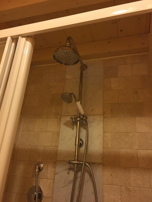 B&B Ginevra Ghizzano Bagian luar foto